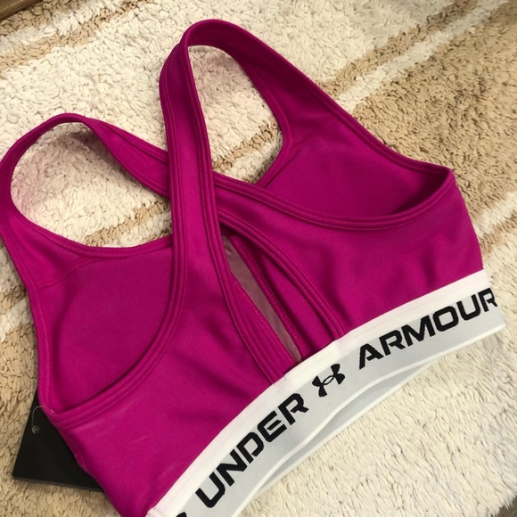 BRAND NEW NEVER WORN UNDER ARMOUR BRA - Picture 3 of 3